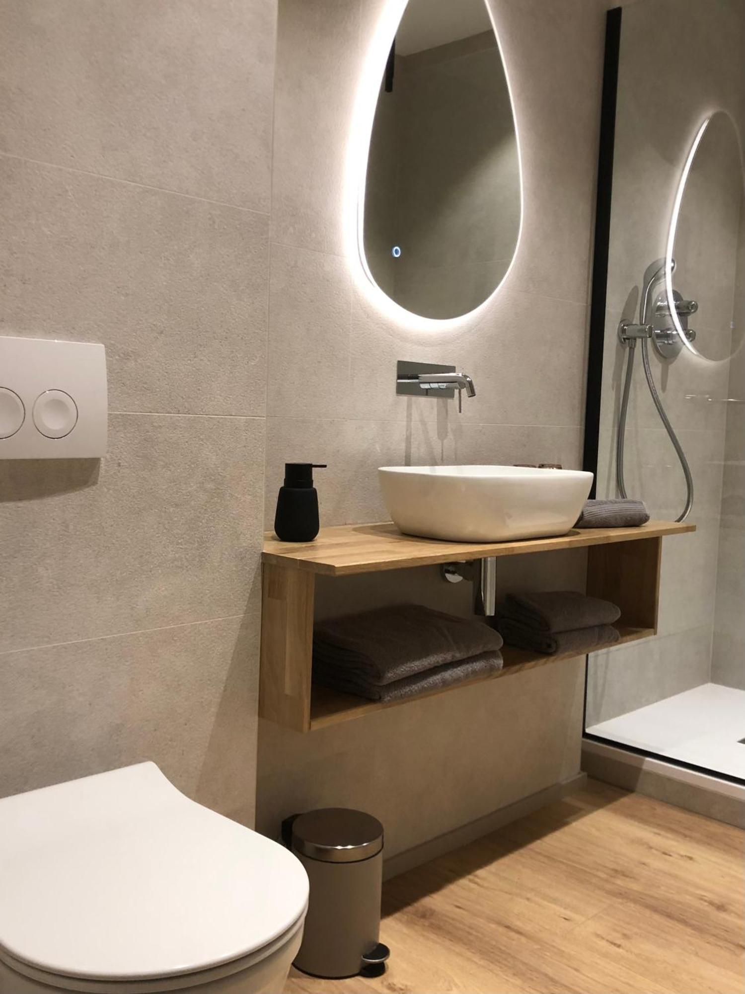 Good Mood - Chambres Et Suite Namen Kamer foto